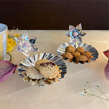 Lotus Shell Dish (Set of 2)