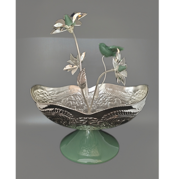 Magnolia Center piece