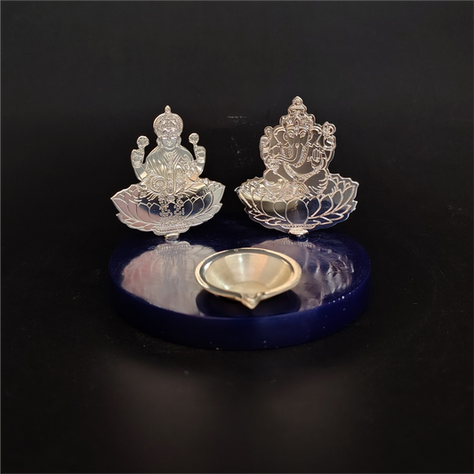 Lord Lakshmi Ji & Ganesh Ji with Diya On Resin Base